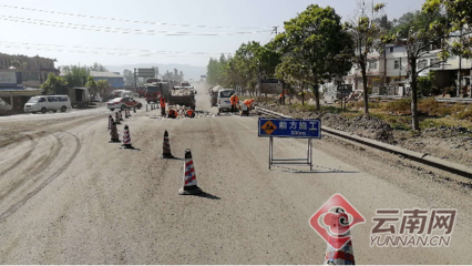 歷時(shí)數(shù)月整修 昆明石安公路一期工程將于10月31日前完工